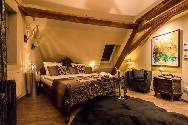 Deluxe Tek Büyük Yataklı Oda