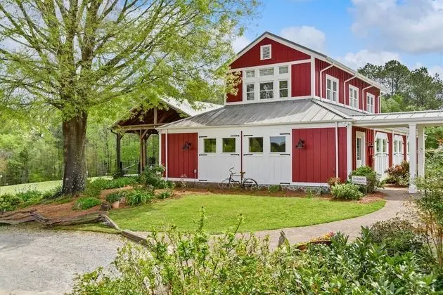 Standard Tek Büyük Yataklı Oda, Banyolu/Duşlu, Bahçe Manzaralı (Orchard Loft )