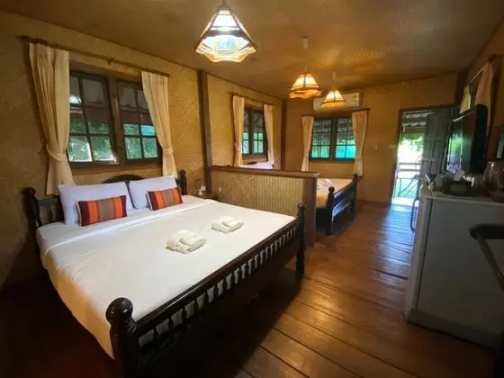 Garden House with Air and TV
