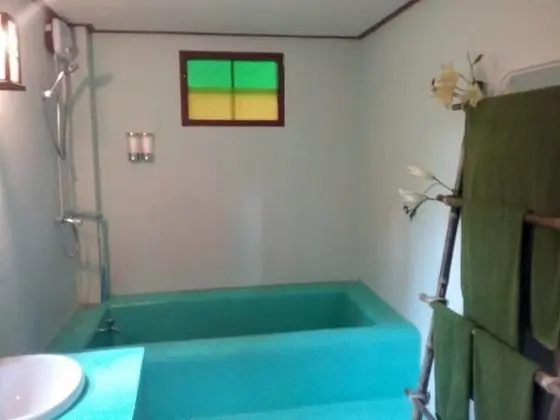 Romantic Ev, 2 Yatak Odası, Tepe Manzaralı, Bahçeli