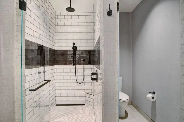 Oda, 1 En Büyük (King) Boy Yatak, Sigara İçilmez, Şehir Manzaralı