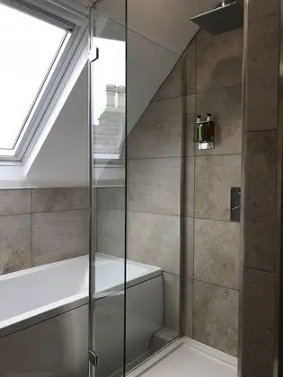 Deluxe Tek Büyük Yataklı Oda, 1 Çift Kişilik Yatak, Şehir Manzaralı