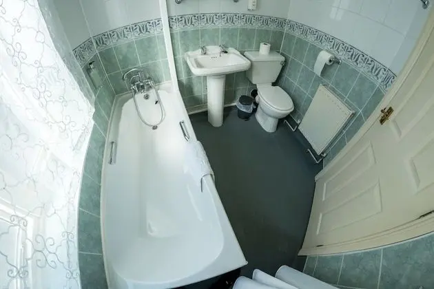 Family Dört Kişilik Oda, Birden Çok Yatak, Bahçe Manzaralı