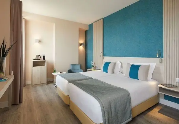 Premium Tek Büyük veya İki Ayrı Yataklı Oda