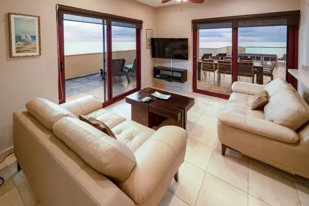 Luxury Çatı Katı Süiti (Penthouse), 3 Yatak Odası, Okyanus Manzaralı, Denize Sıfır