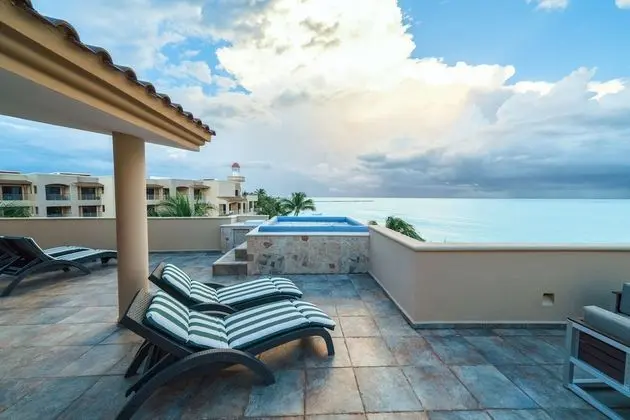 Luxury Çatı Katı Süiti (Penthouse), 3 Yatak Odası, Okyanus Manzaralı, Denize Sıfır