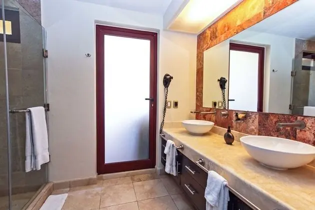 Luxury Çatı Katı Süiti (Penthouse), 3 Yatak Odası, Okyanus Manzaralı, Denize Sıfır