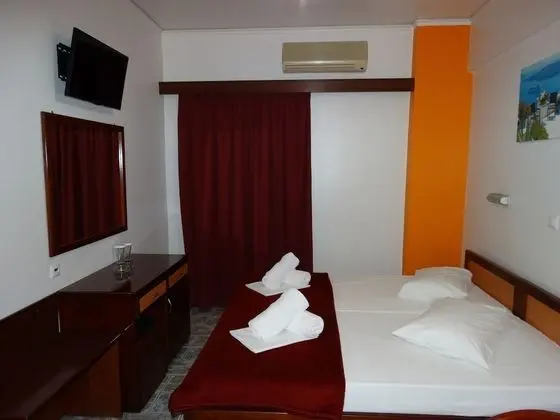 Tek Büyük veya İki Ayrı Yataklı Oda