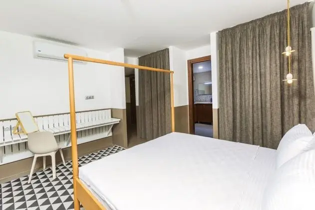 Two Bedroom Deluxe Oda, Havuz Manzaralı