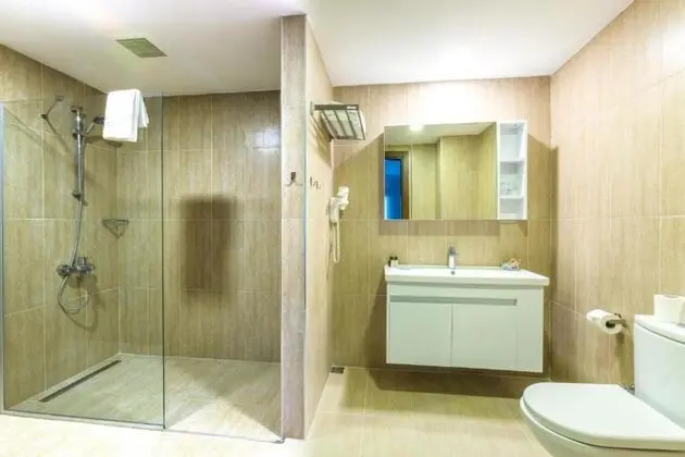 Two Bedroom Deluxe Oda,Havuz veya Bahçe Manzaralı,Balkonlu