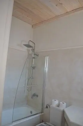 Classic Tek Büyük Yataklı Oda