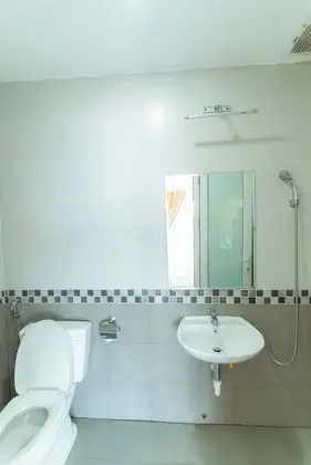 Deluxe Tek Büyük Yataklı Oda, Kısmi Deniz Manzaralı