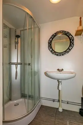Kulübe, 1 Yatak Odası, Özel Banyo (Van Gogh)