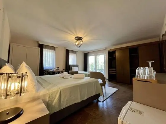 Deluxe Suite , Deniz veya Bahçe Manzaralı, Teraslı