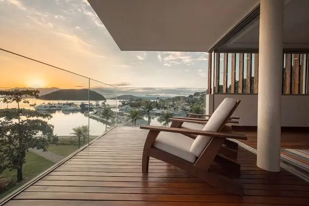 Süit, Okyanus Manzaralı (Fasano)