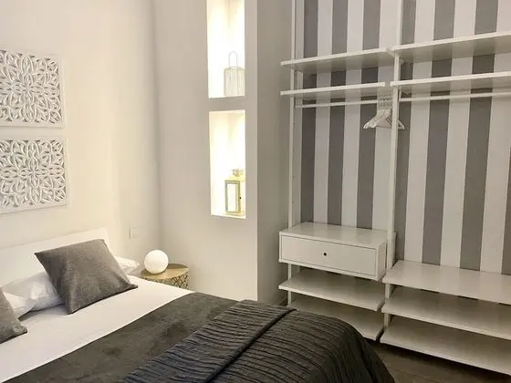 Design Apart Daire, 1 Büyük (Queen) Boy Yatak ve Çekyat, Sigara İçilmez, Avlu Manzaralı
