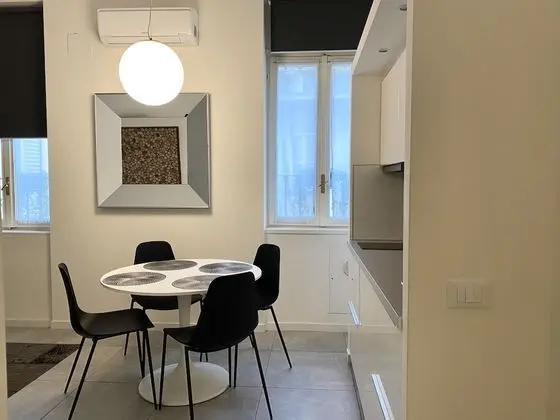 Design Apart Daire, 1 Büyük (Queen) Boy Yatak ve Çekyat, Sigara İçilmez, Avlu Manzaralı