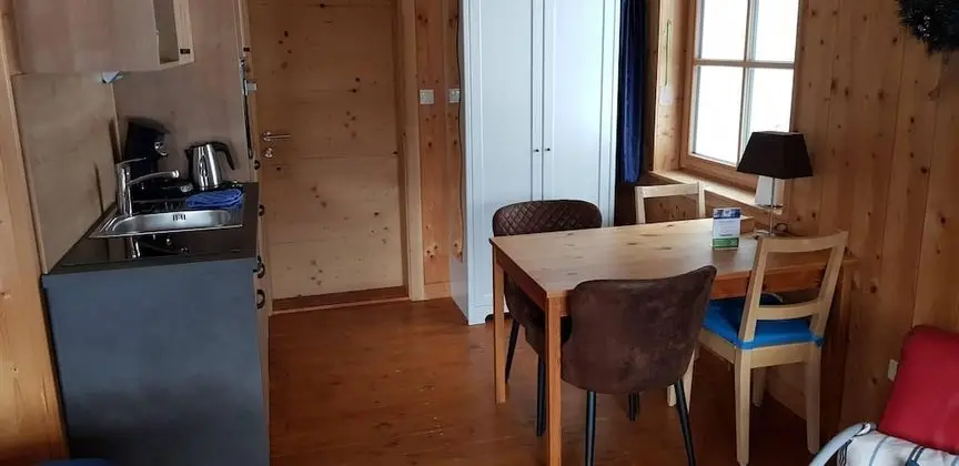 Basic Stüdyo, 1 Büyük (Queen) Boy Yatak, Dağ Manzaralı, Yamaçta