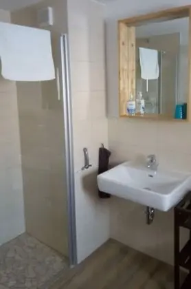 Classic Apart Daire, 1 Büyük (Queen) Boy Yatak, Yamaçta