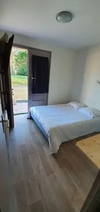 Basic Tek Büyük Yataklı Oda