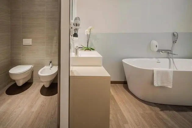 Comfort Tek Büyük veya İki Ayrı Yataklı Oda