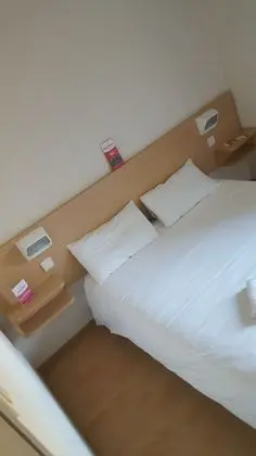 Tek Büyük Yataklı Oda, Ortak Banyo