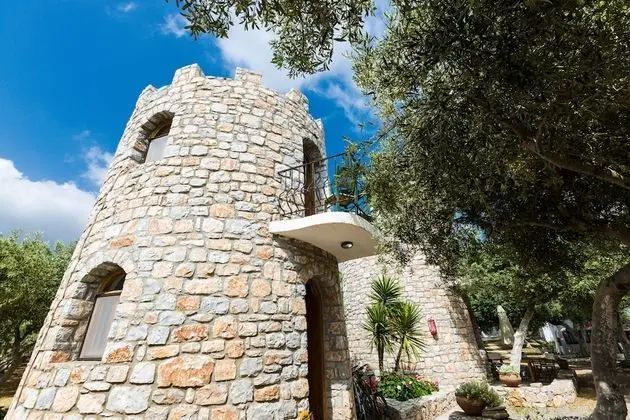 Üç Kişilik Oda (Tower)