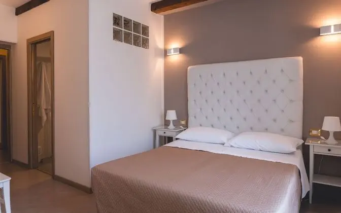 Deluxe Tek Büyük Yataklı Oda, Balkon