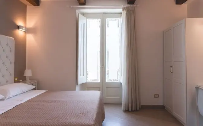 Deluxe Tek Büyük Yataklı Oda, Balkon