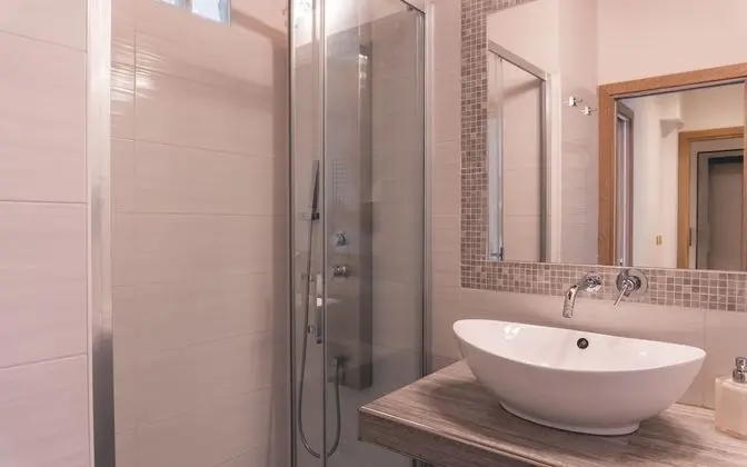 Deluxe Tek Büyük Yataklı Oda, Balkon