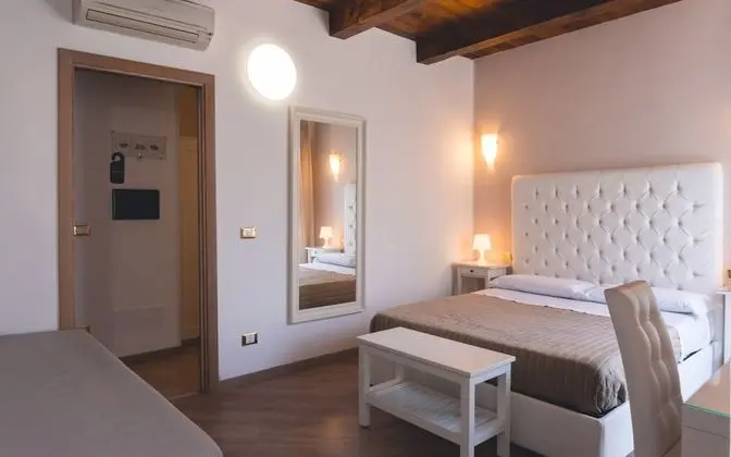 Deluxe Üç Kişilik Oda, Balkon