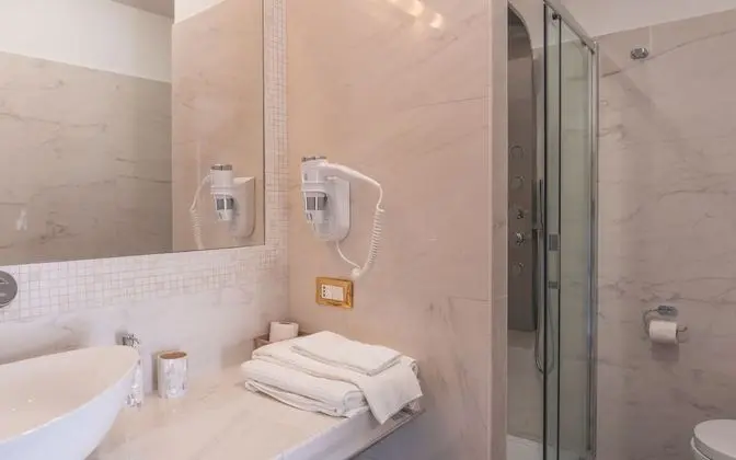 Deluxe Üç Kişilik Oda, Balkon