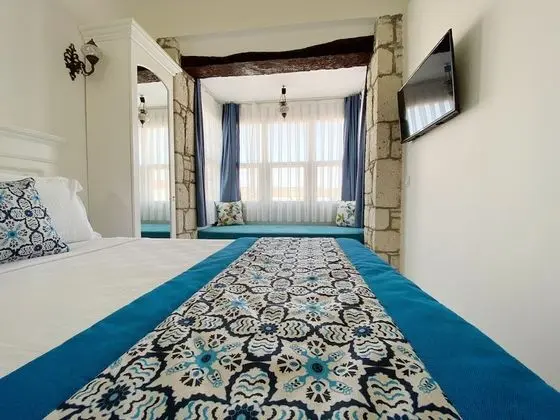 Superior Üç Kişilik Oda, Bahçe Manzaralı