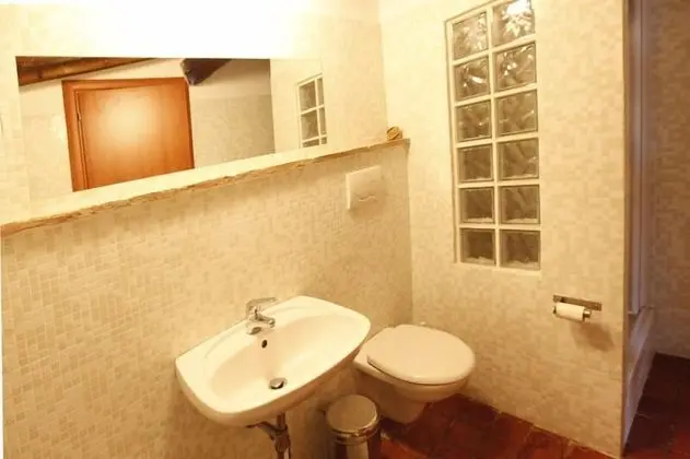 Tek Büyük Yataklı Oda, 1 Büyük (Queen) Boy Yatak, Sigara İçilmez