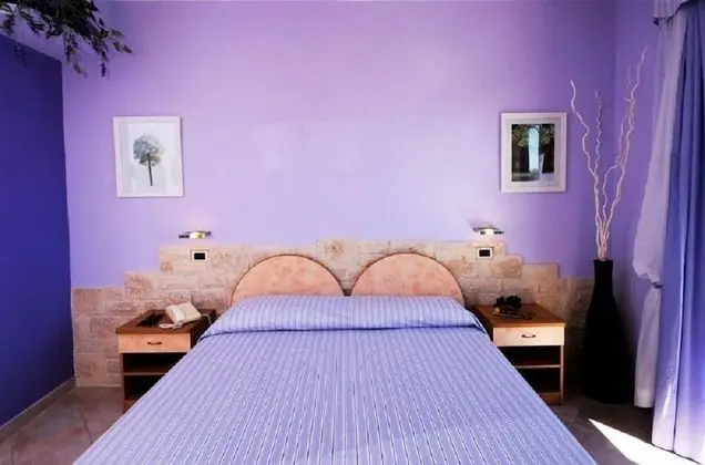 Tek Büyük veya İki Ayrı Yataklı Oda