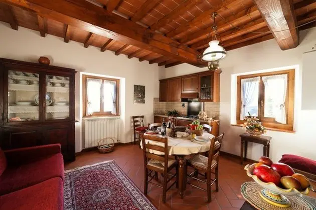 Luxury Apart Daire, 2 Yatak Odası, Özel Banyo, Bahçeli