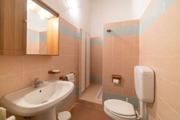 Family Üç Kişilik Oda, Tepe Manzaralı