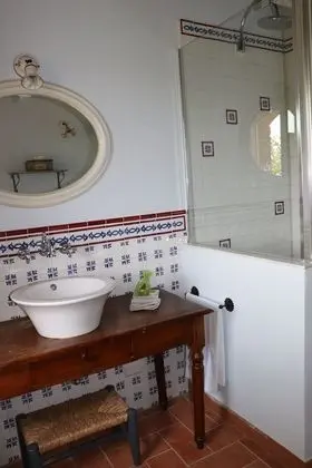 Classic Tek Büyük veya İki Ayrı Yataklı Oda