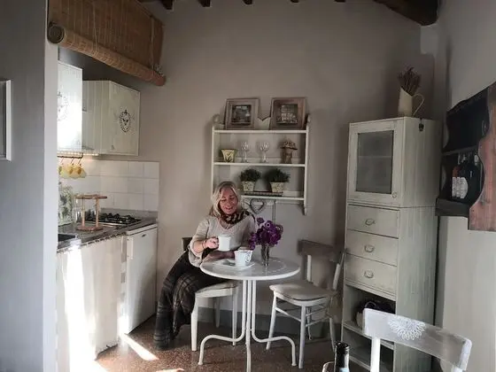 Romantic Stüdyo, Üzüm Asması Manzaralı, Kule