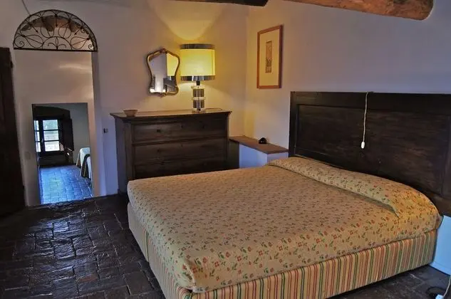 Apart Daire, 3 Yatak Odası, Küçük Mutfak