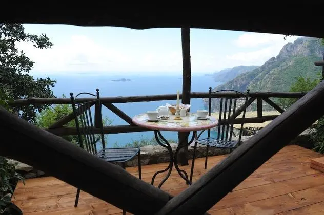 Panoramic Tek Büyük Yataklı Oda