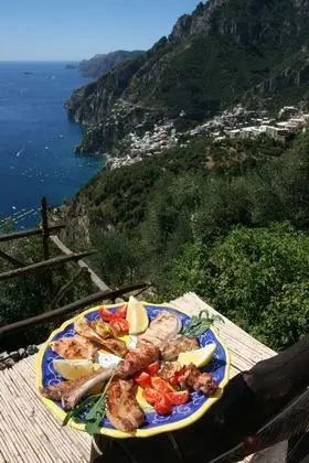 Panoramic Tek Büyük Yataklı Oda