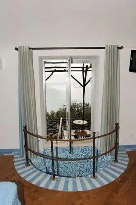 Superior Tek Büyük Yataklı Oda, Deniz Manzaralı