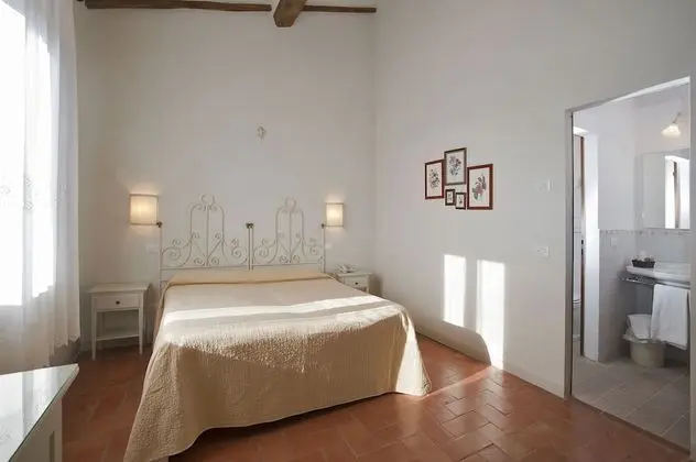 Standard Tek Büyük Yataklı Oda, Manzaralı