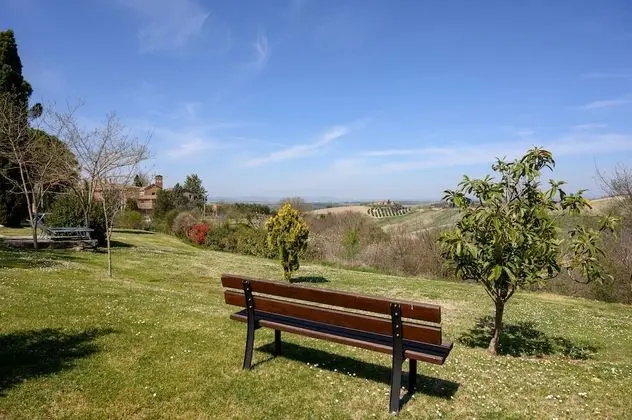 Standard Tek Büyük Yataklı Oda, Manzaralı