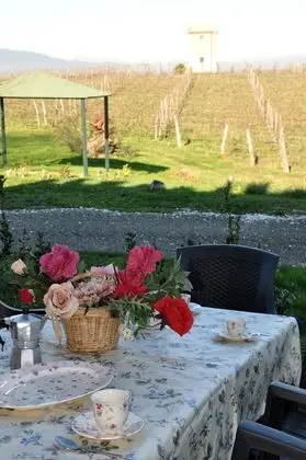 Büyük Yataklı Tek Kişilik Oda