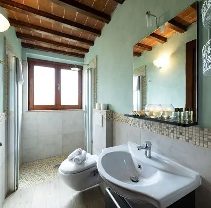 Classic Tek Büyük Yataklı Oda, 1 Büyük (Queen) Boy Yatak, Özel Banyo