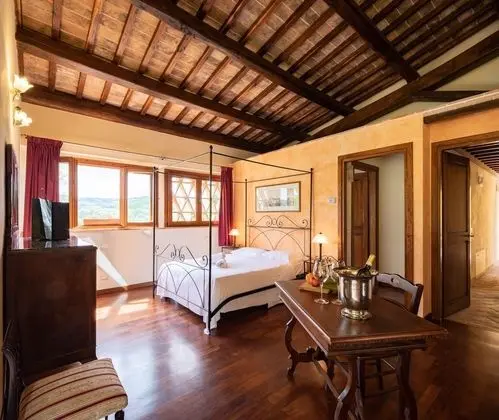 Superior Tek Büyük Yataklı Oda, 1 Büyük (Queen) Boy Yatak, Özel Banyo, Bahçeli