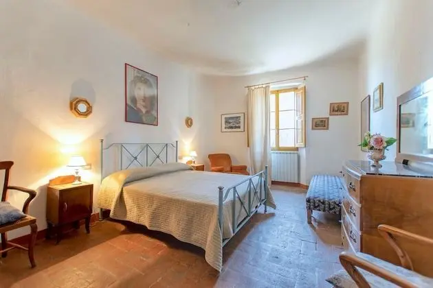 Traditional Apart Daire