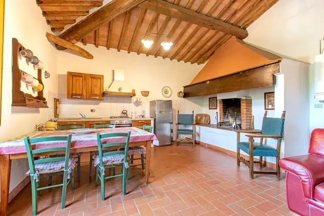 Traditional Apart Daire